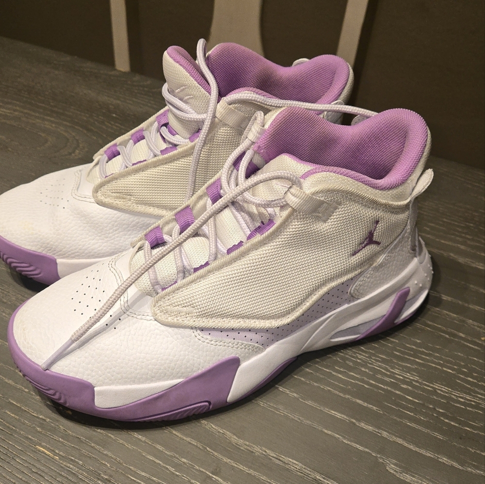 Air Jordan Max Aura Kids Size 5.5
